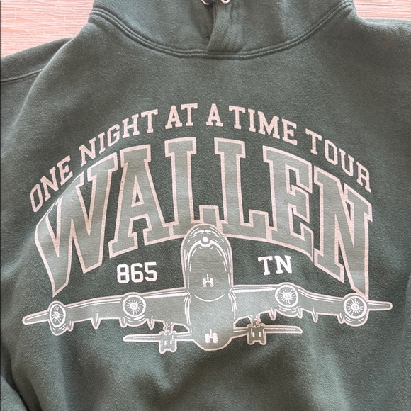 Wallen Forest Green Hoodie Sweater - Picture 2 of 5